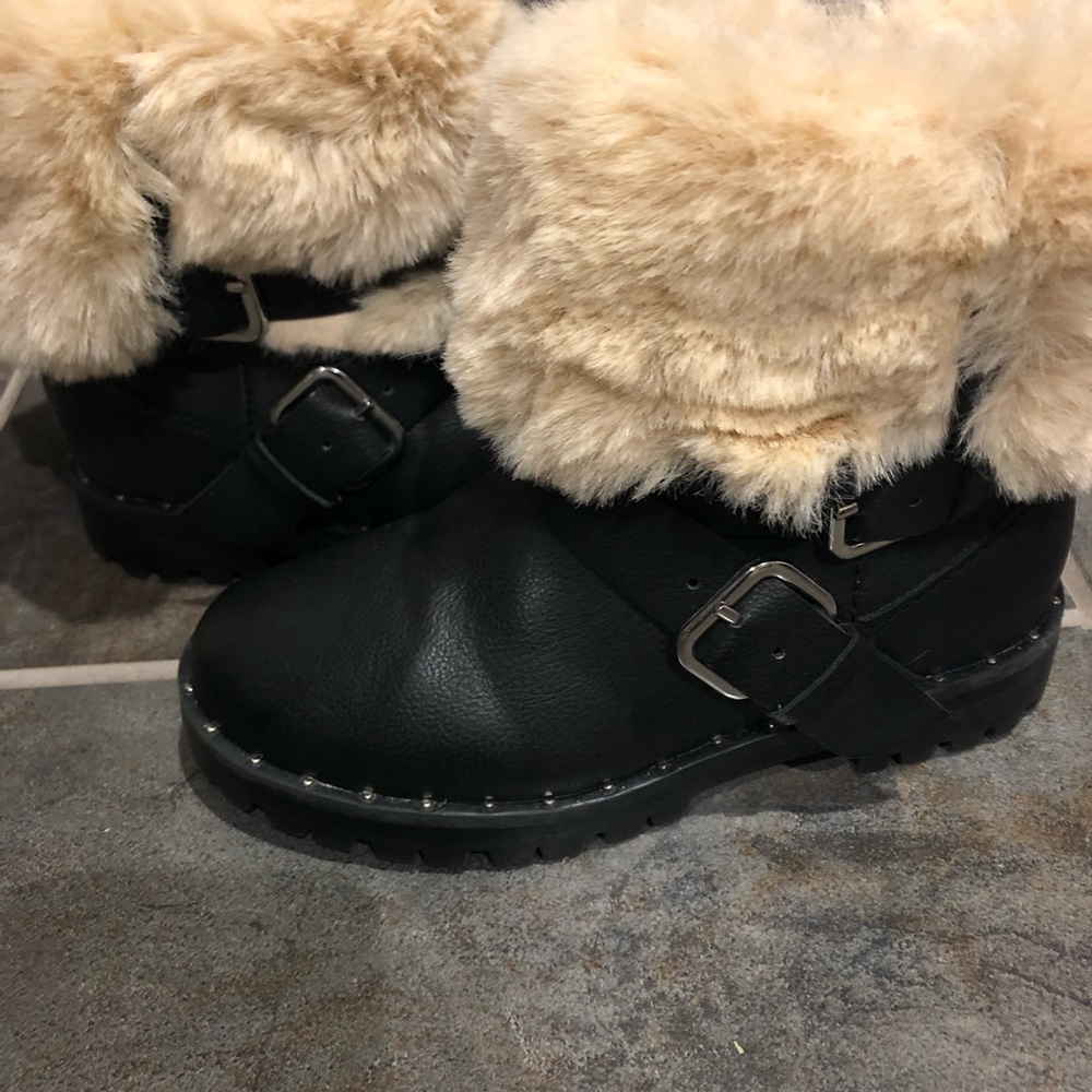 Kids Furry boots